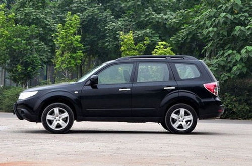 武漢東湖開發區汽車玻璃貼膜常識